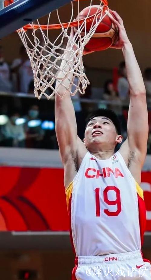 官方消息:篮网与中国球员崔永熙签下两年双向合同 官方消息:篮网与中国球员崔永熙签下两年双向合同